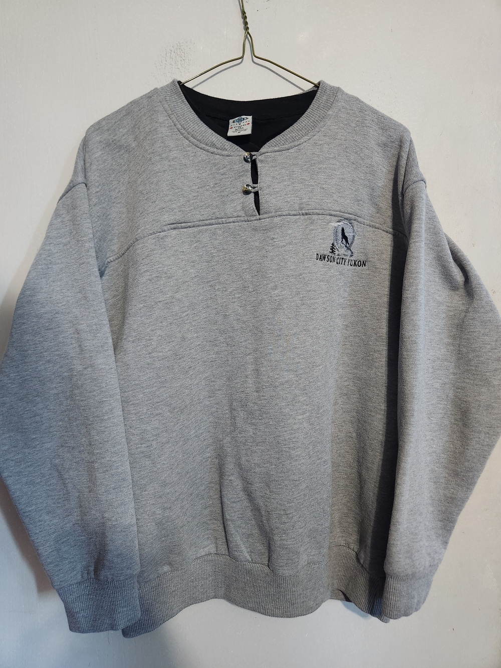Gray Crewneck Sweatshirt with Contrast Trim - VINTAGE EXP DESIGNS